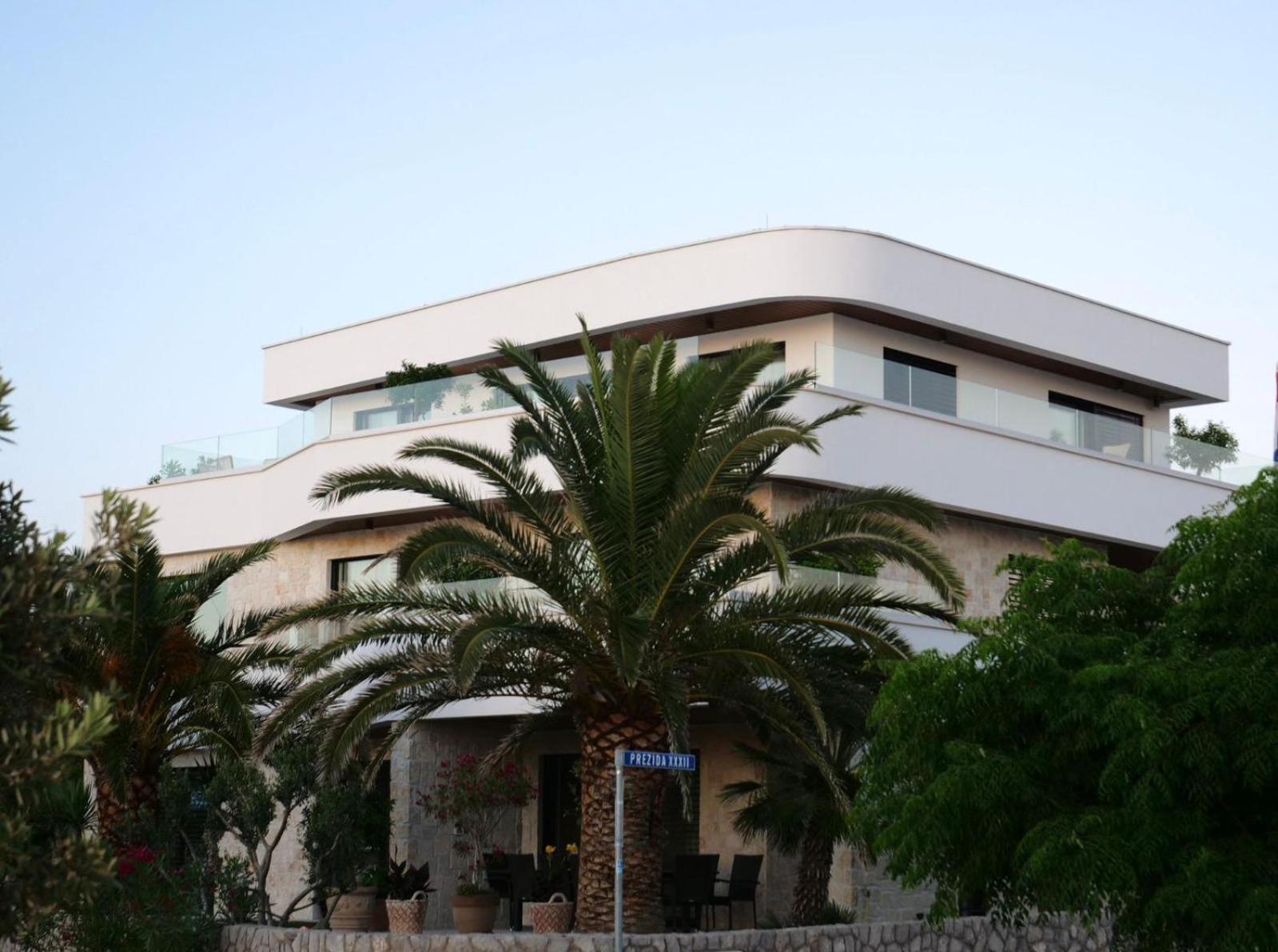 Apartments Dernaj Vir Zewnętrze zdjęcie